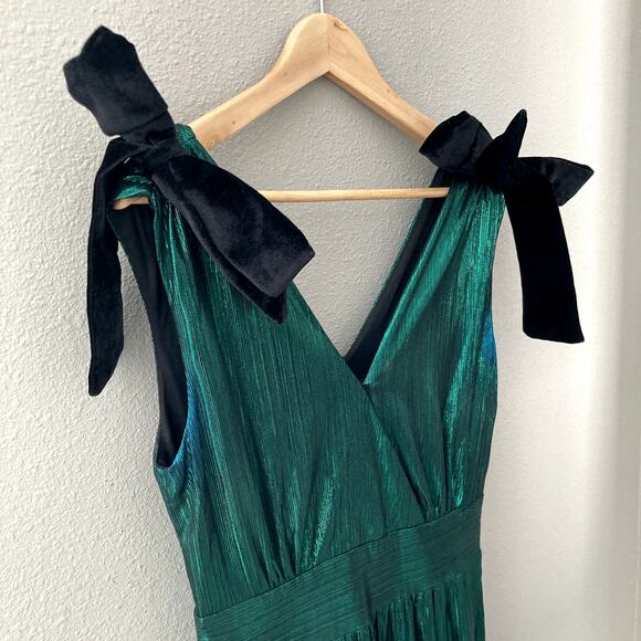 Sugarlips Cannes Liquid Satin Evening Maxi Dress - Emerald Green - Medium - Picture 2 of 7